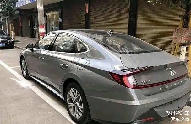 北京现代索纳塔10代:北京现代索纳塔10代多少钱